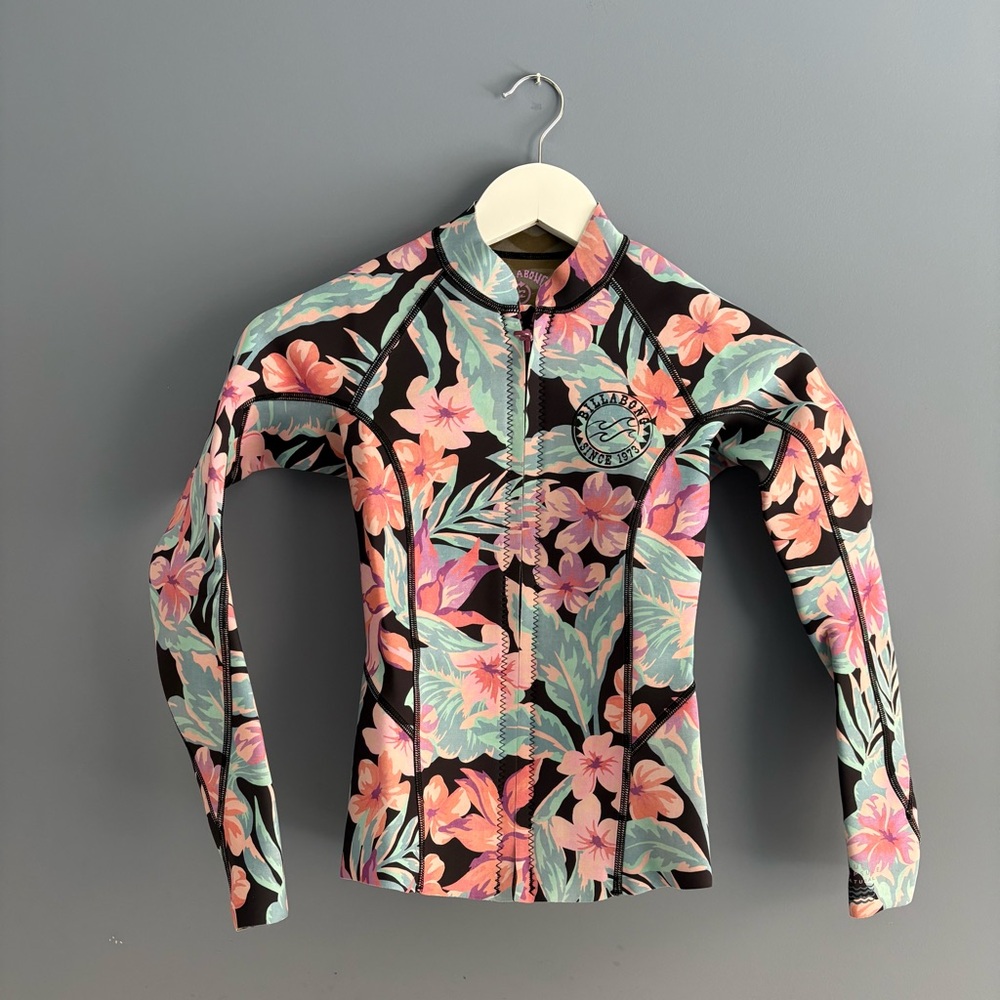 Billabong Long-Sleeve Rash Guard, Never Worn
